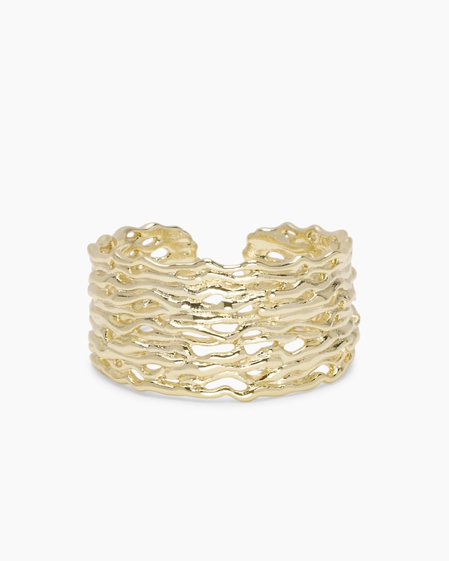 Ring im Fantasiedesign