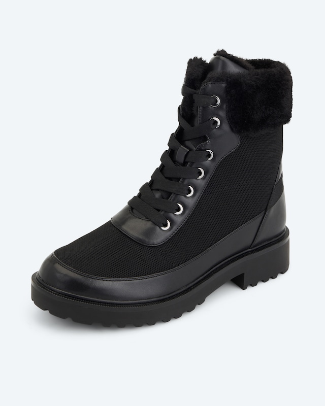 Boot mit Fell