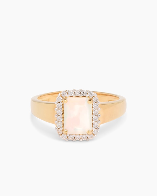 Ring mit Opal und Zirkon