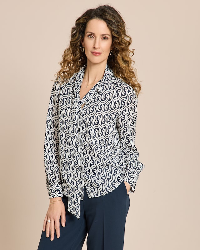 Bluse mit Schluppe