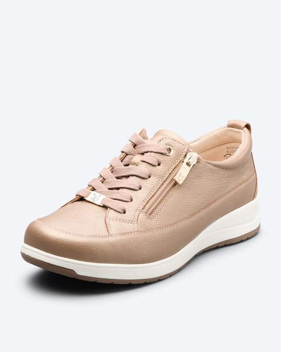 Produktabbildung für Sneaker in Weite K