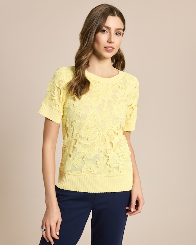 Pullover mit Spitze