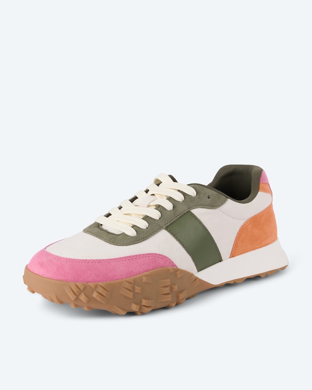 Sneaker