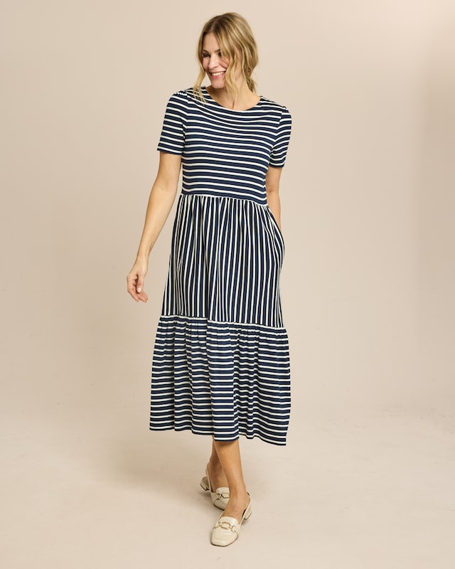 Kleid lang geringelt