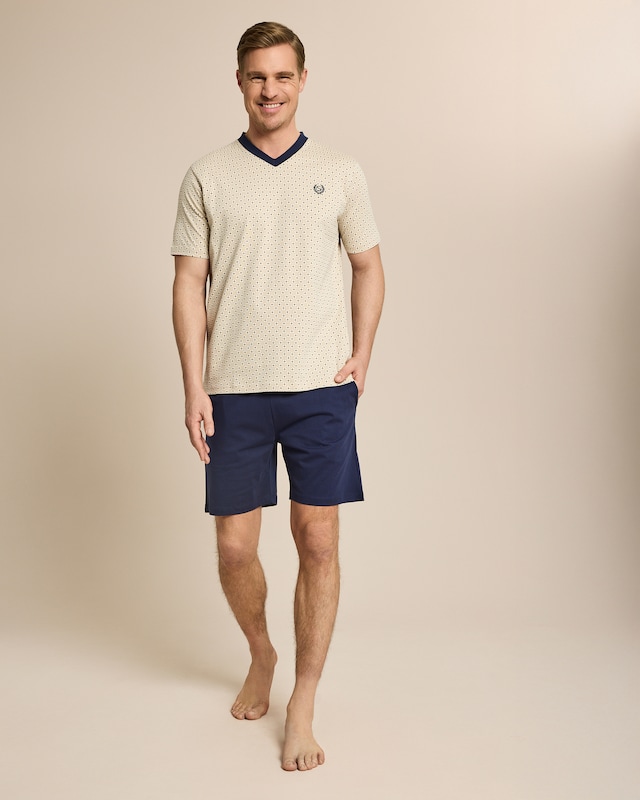DP Pyjama, kurz