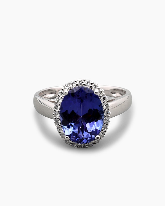 Ring mit Tansanit AAAAA und Brillanten