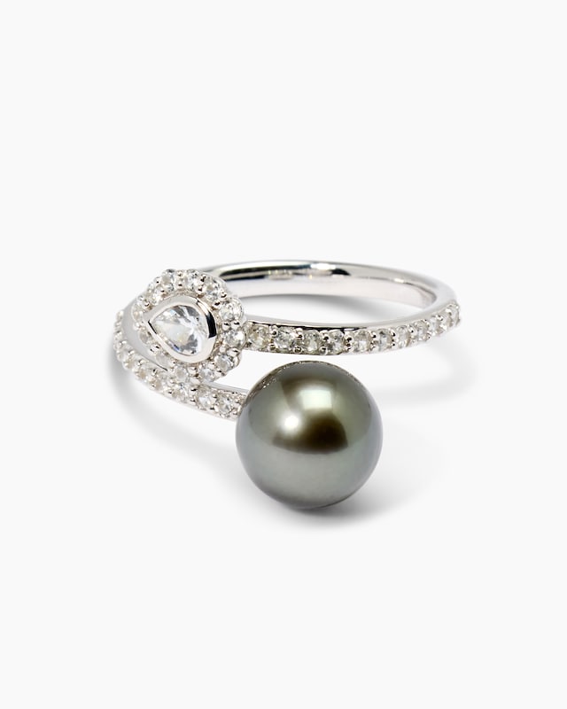 Ring mit Tahitiperle und Zirkonen