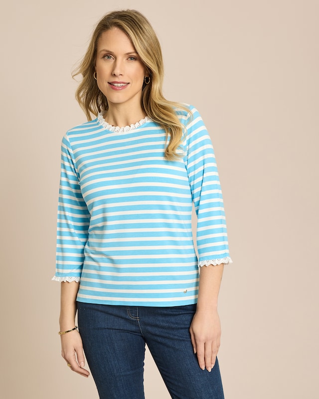 Shirt mit Streifen und Rüschen